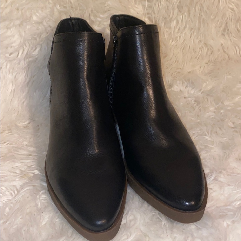 FRYE AND CO Black  Ankle Boots